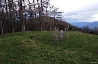 Urkia - Domingoko mugarria - Urkia