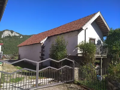 Artetxeko Haitzuloak