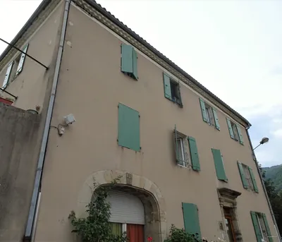Le Rocher Noir - Le Château