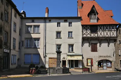 Les collines de Courtesserre