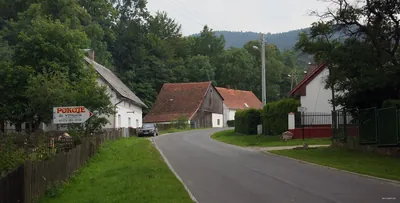 Rozdroże nad Kamionkami – Kamionki Górne
