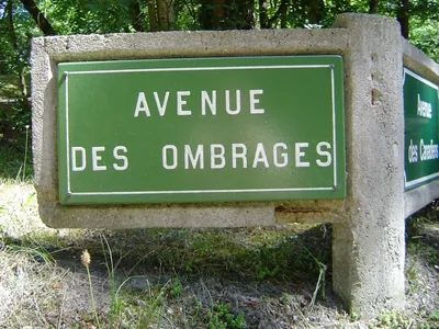 Les Ombrages
