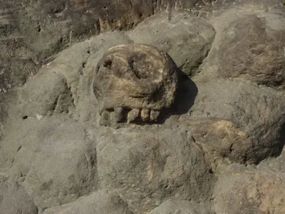 [Č] odbočka k vyhlídce Pantheon