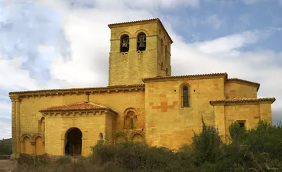 Los Valles Románicos