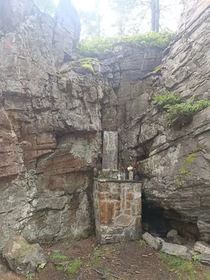 [Č] odbočka Lurdská jeskyně