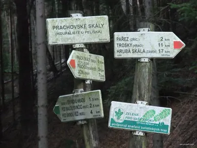 odbočka k Ervínovu hradu