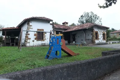 Larrabideak