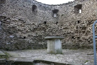Les Monuments du Village