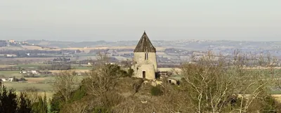 Les Trois Saints