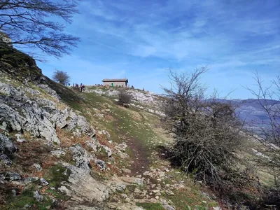 Bernoako Galtzada: Etxarriko portua eta Lizarragako San Adrian ermitarako deribazioa