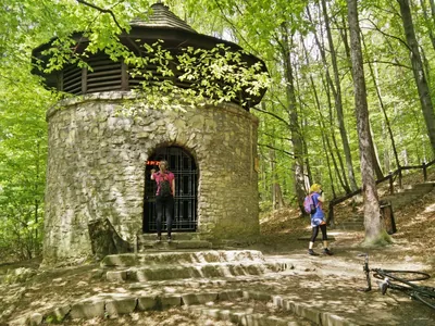 "Pniok" single track