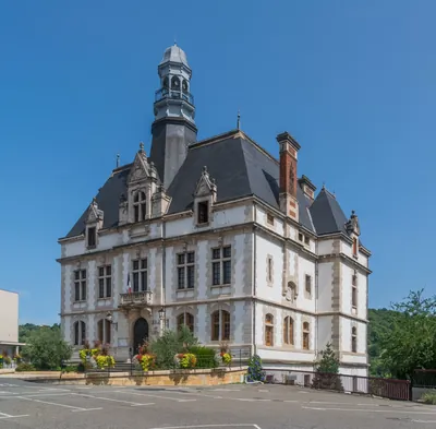 Entre plateau et découverte