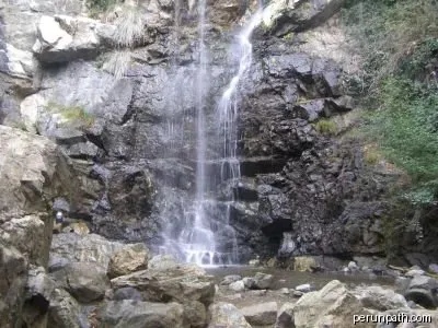 Kaledonia Waterfall Trail (easy pass)