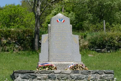 Les Cratères
