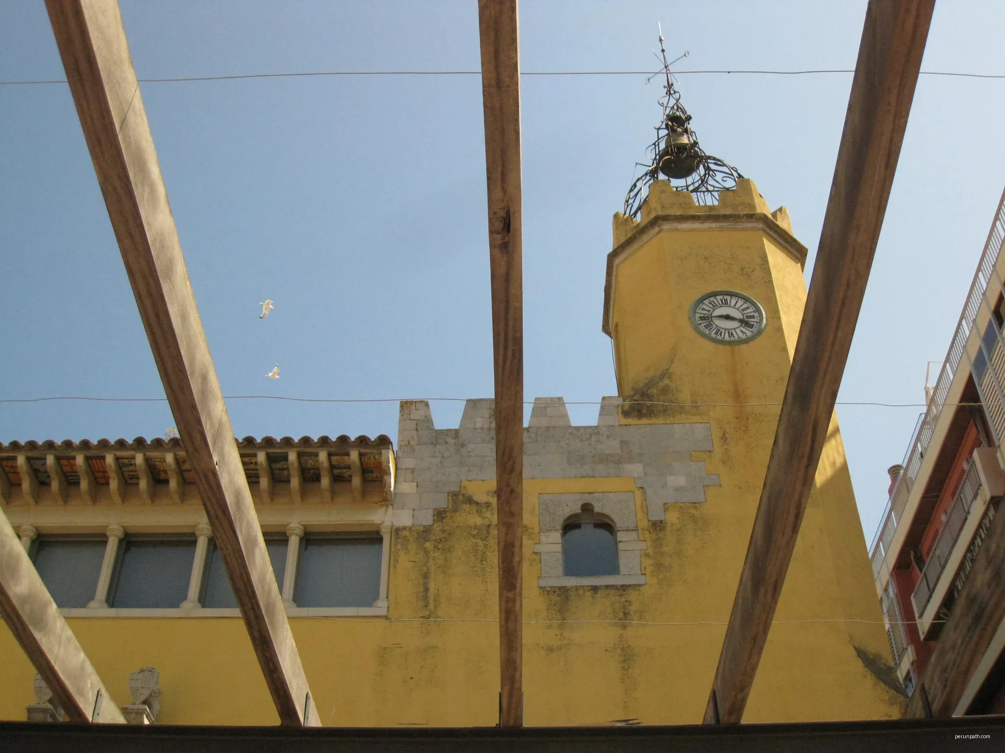 Ajuntament de Sant Feliu de Guíxols | Autor: Enfo | Licencja: CC BY-SA 3.0 | Źródło: Wikimedia Commons