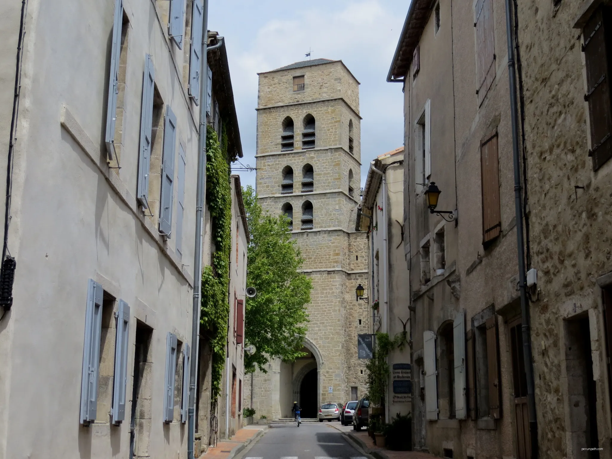 Église Saint-André | Autor: Johan Allard | Licencja: CC BY-SA 4.0 | Źródło: Wikimedia Commons