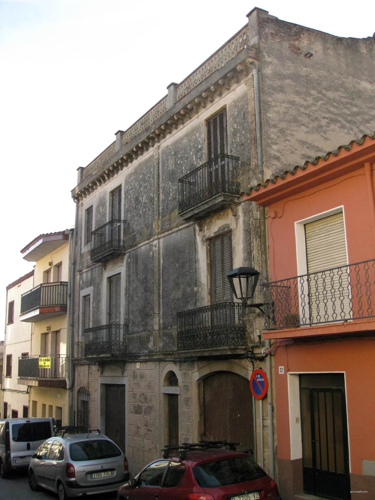 Habitatge al carrer Ravalet, 34 (Hostalric) | Autor: Enfo | Licencja: CC BY-SA 3.0 | Źródło: Wikimedia Commons