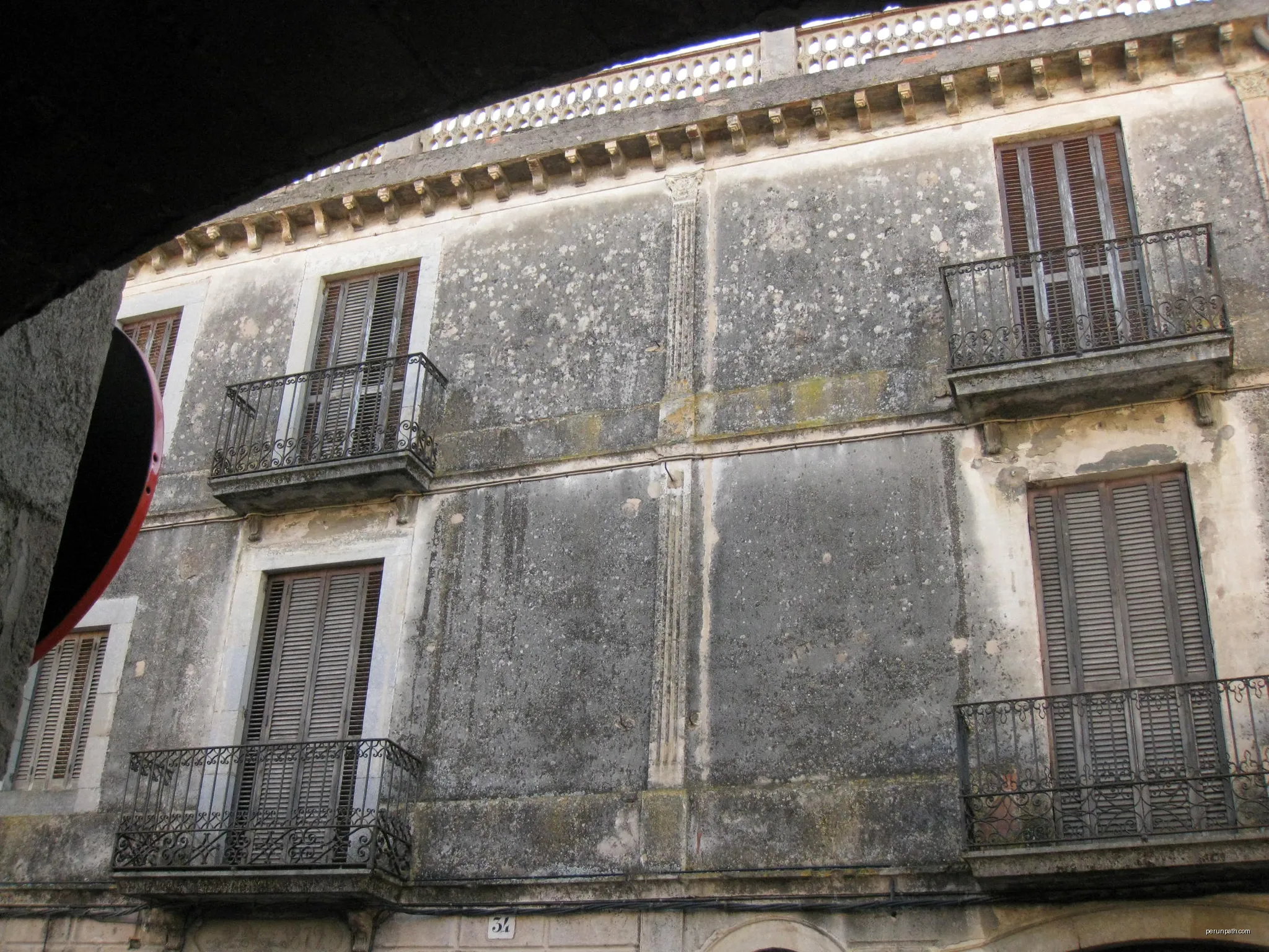 Habitatge al carrer Ravalet, 34 (Hostalric) | Autor: Enfo | Licencja: CC BY-SA 3.0 | Źródło: Wikimedia Commons