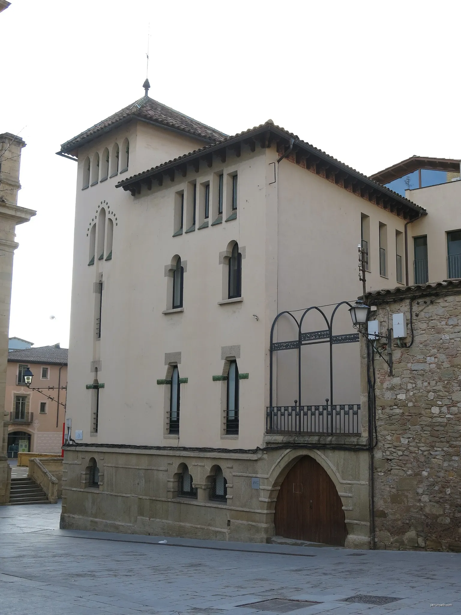 Casa Anita Colomer (Vic) | Autor: Enric | Licencja: CC BY-SA 4.0 | Źródło: Wikimedia Commons