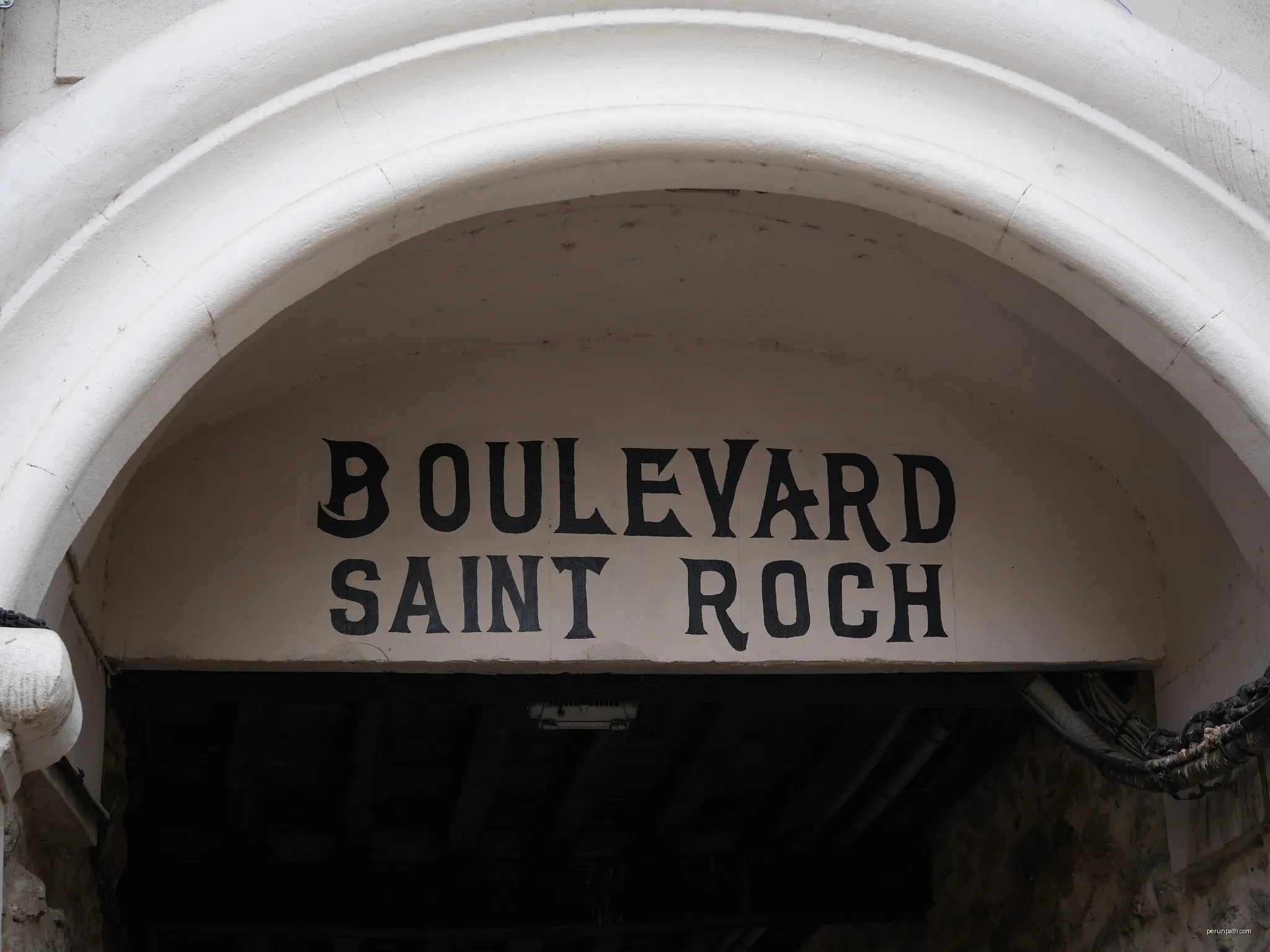 Boulevard Maréchal Joffre à Céret. | Autor: Fabricio Cardenas | Licencja: CC BY-SA 4.0 | Źródło: Wikimedia Commons