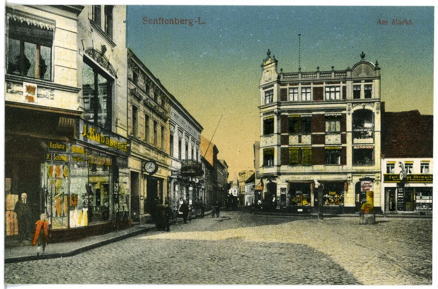 Senftenberg; am Markt | Autor: Brück &amp; Sohn Kunstverlag Meißen | Licencja: CC0 | Źródło: Wikimedia Commons