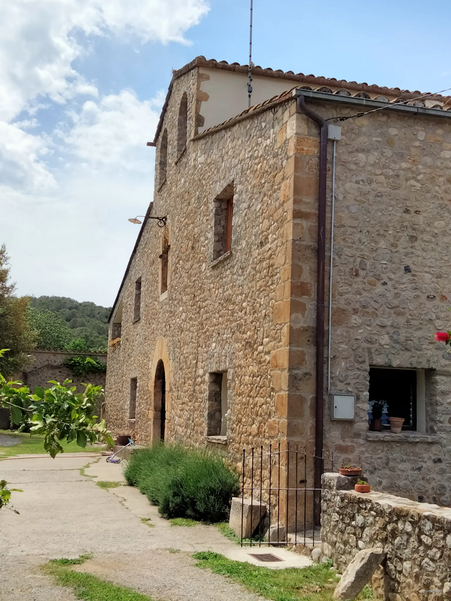 Ruta per les ribes del Fluvià - Riba esquerra