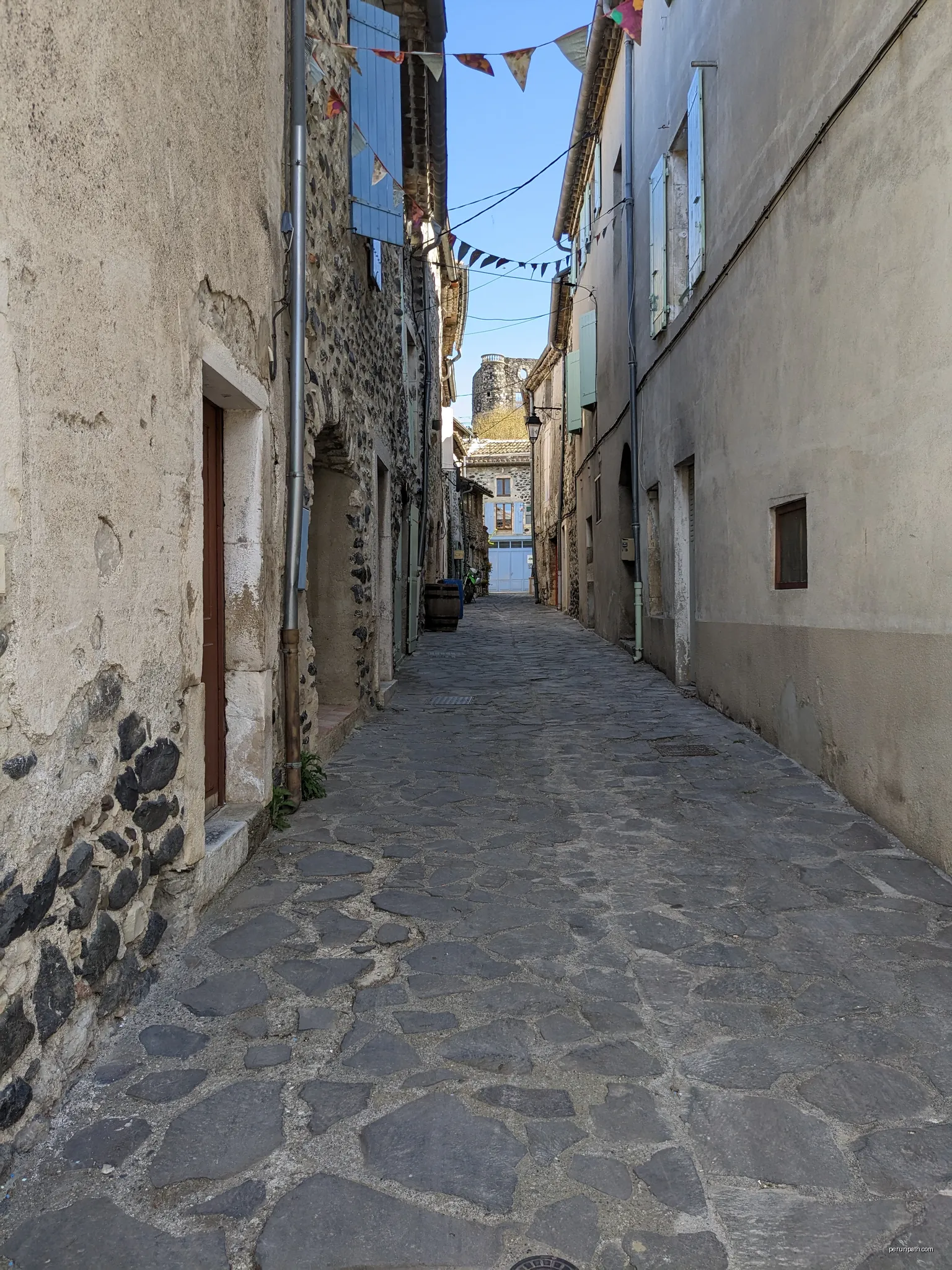 La Roche - Alba-la-Romaine