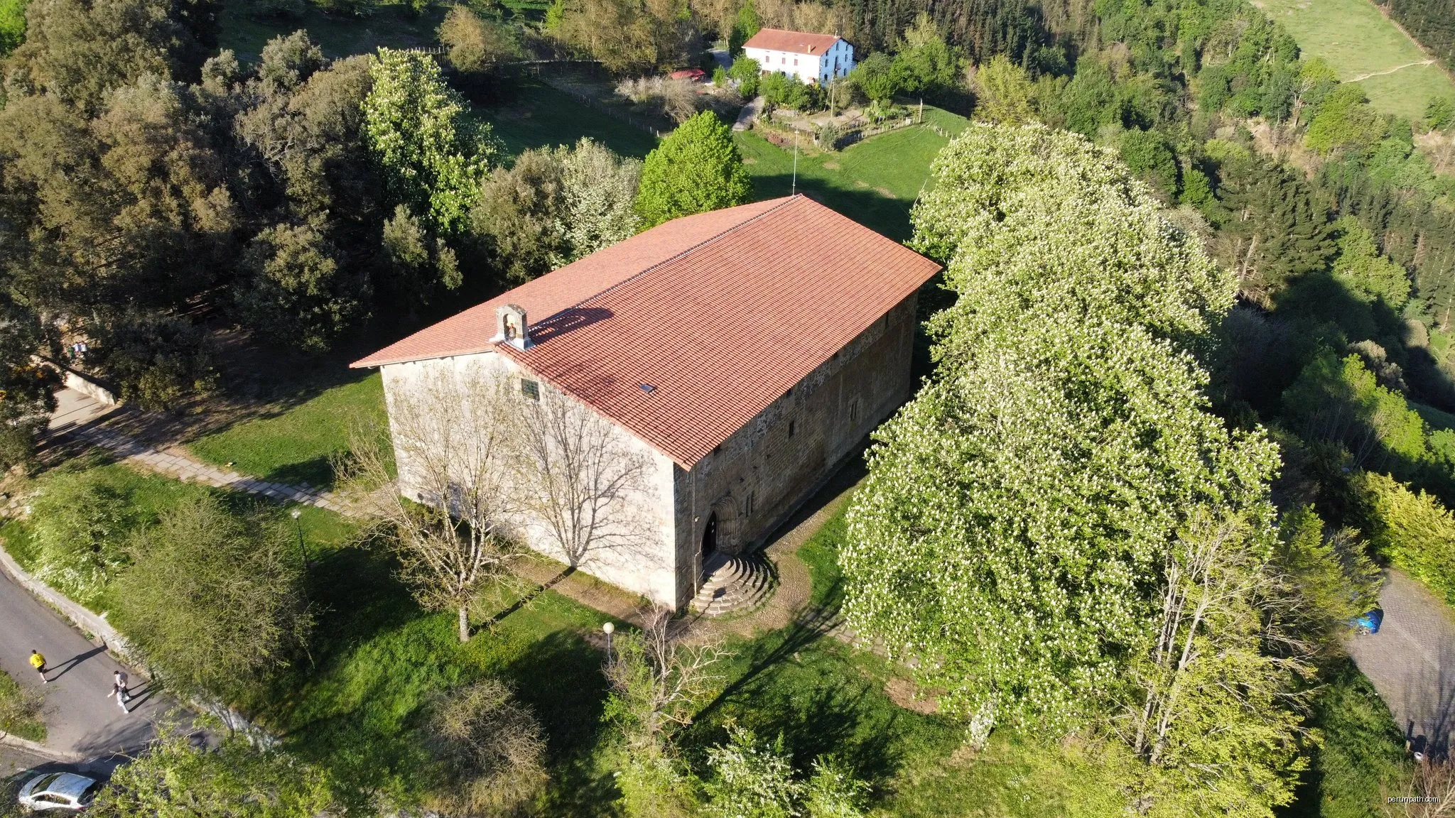 E2 Araindarri Hiru tenpluen ibilbidea: Loiola - Antio