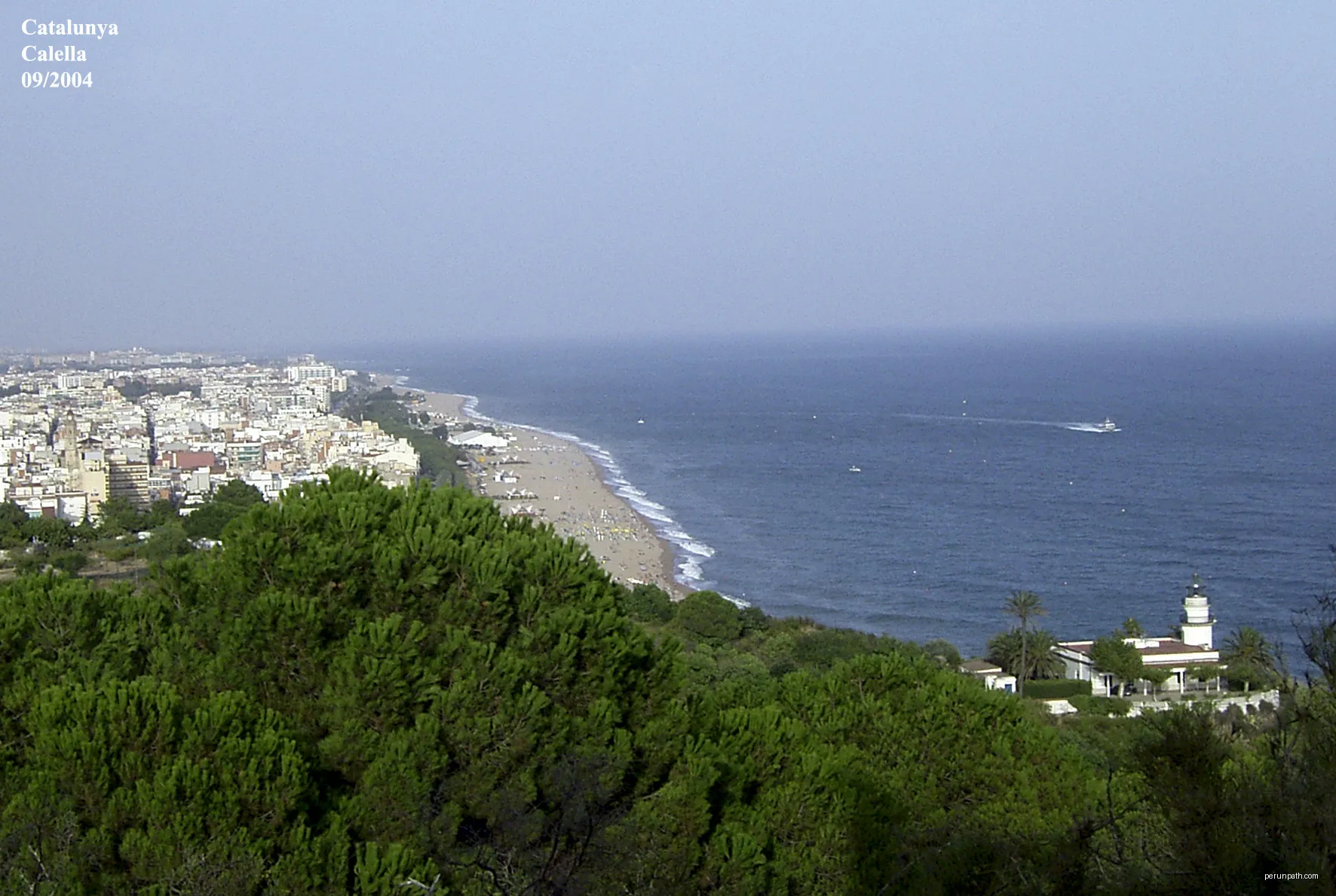 Calella 2004 | Autor: Maxim Nedashkovskiy | Licencja: CC BY-SA 3.0 | Źródło: Wikimedia Commons