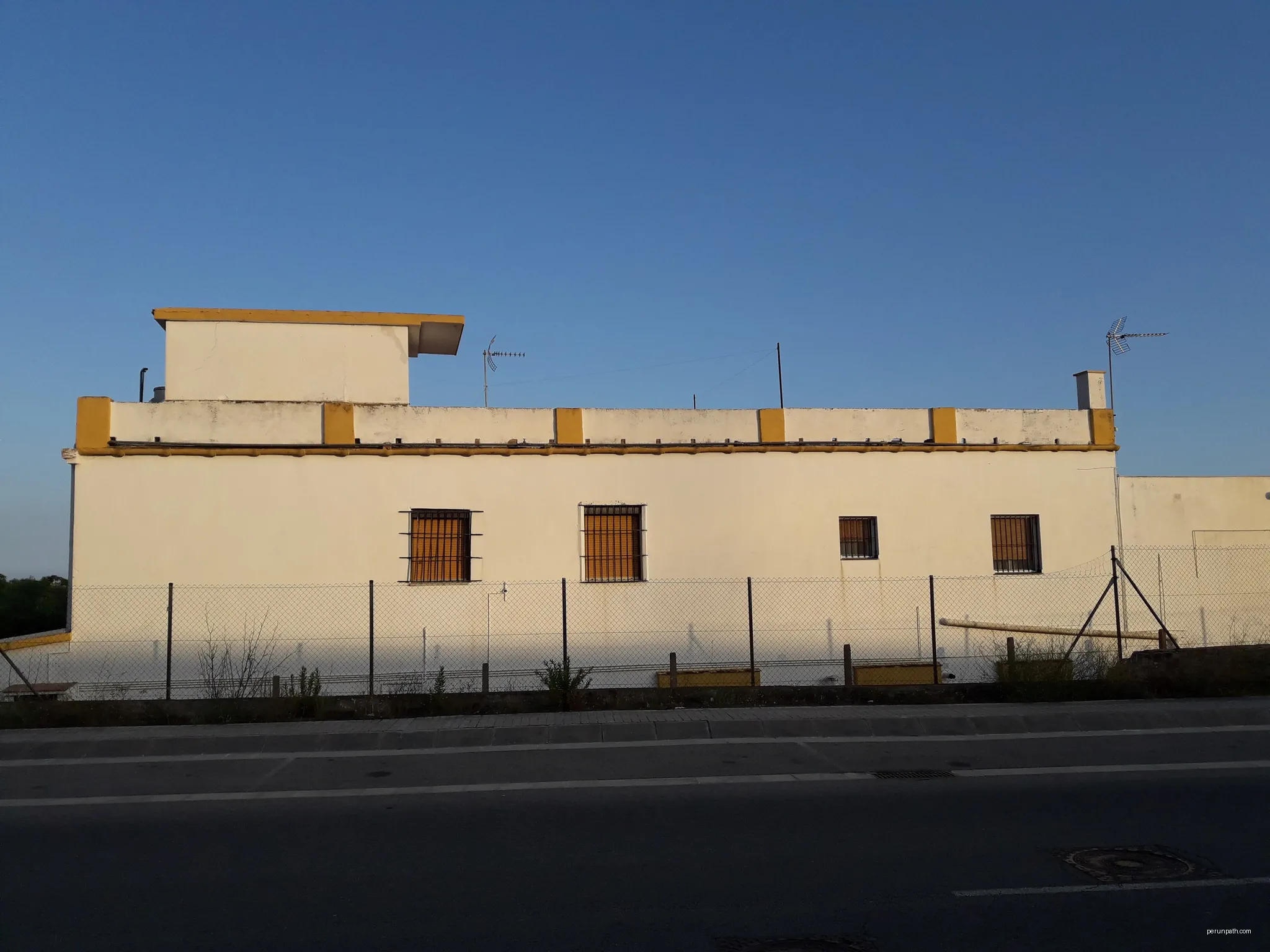 Can Baeza | Autor: Pere López Brosa | Licencja: CC BY-SA 4.0 | Źródło: Wikimedia Commons