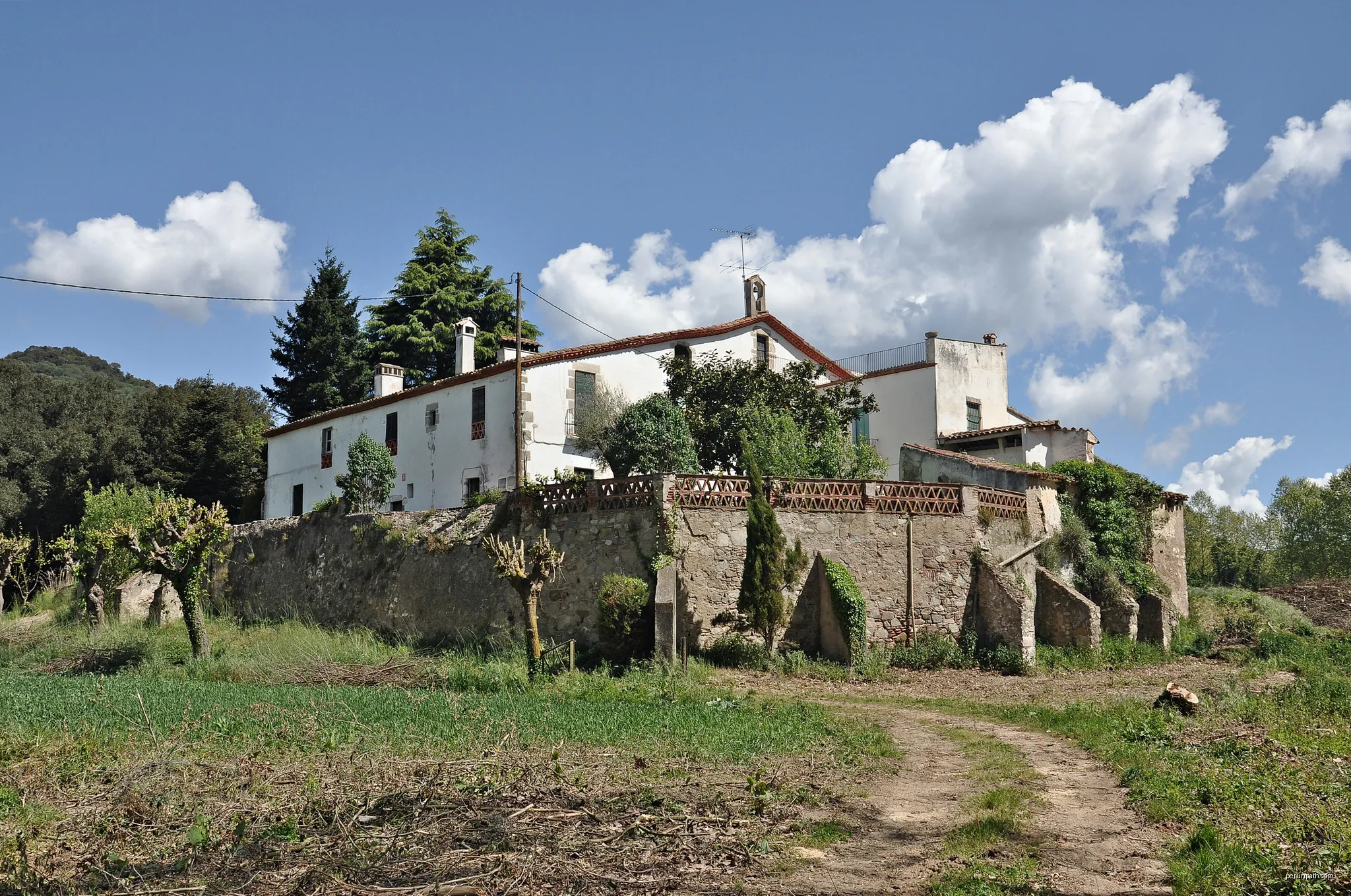 This is a photo of a monument listed in the Spanish heritage register of Bienes de Interés Cultural under the reference ipa-8545. | Autor: Alberto-g-rovi | Licencja: CC BY-SA 3.0 es | Źródło: Wikimedia Commons