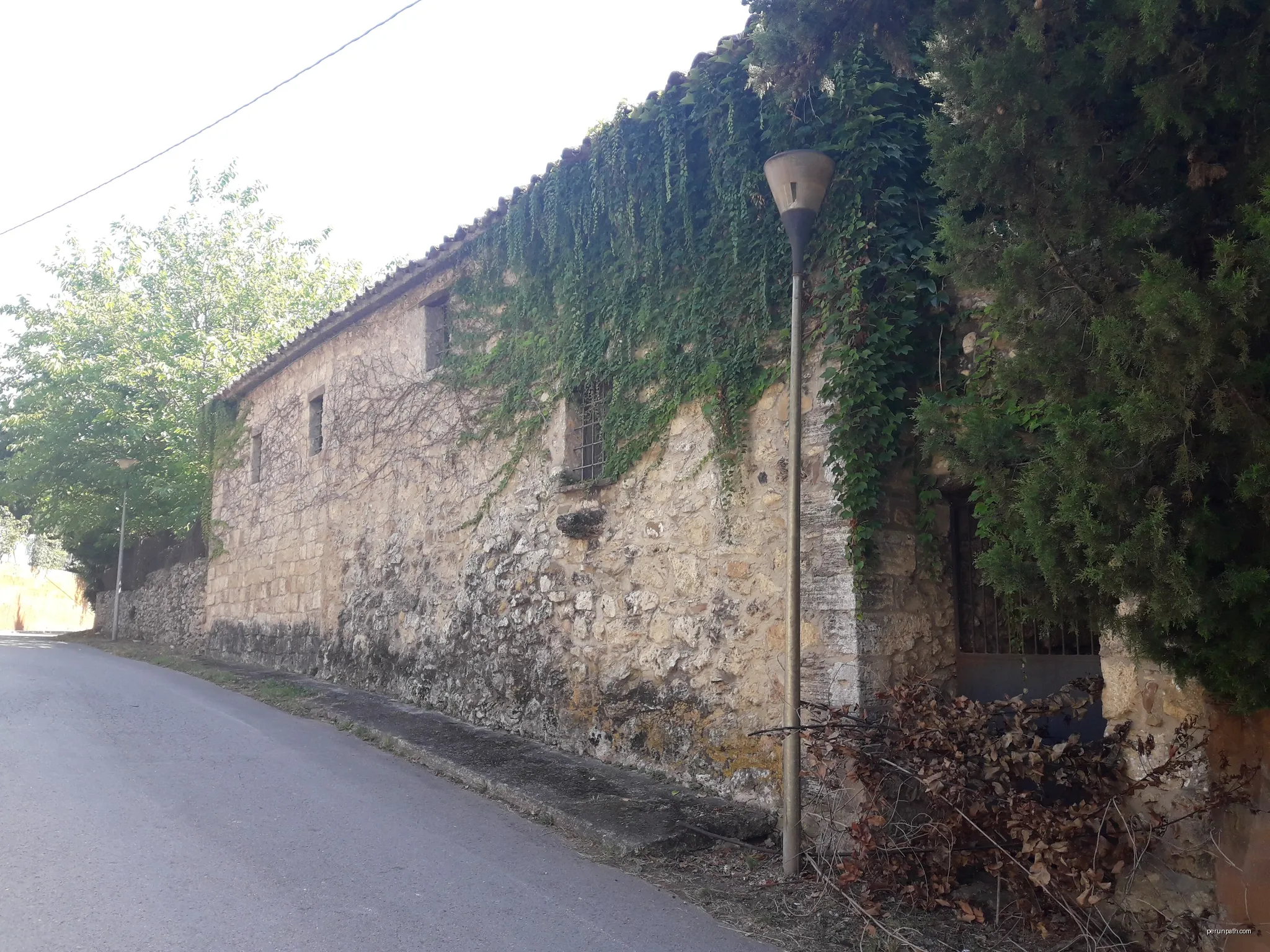 Can Solana | Autor: Pere prlpz | Licencja: CC BY-SA 3.0 | Źródło: Wikimedia Commons