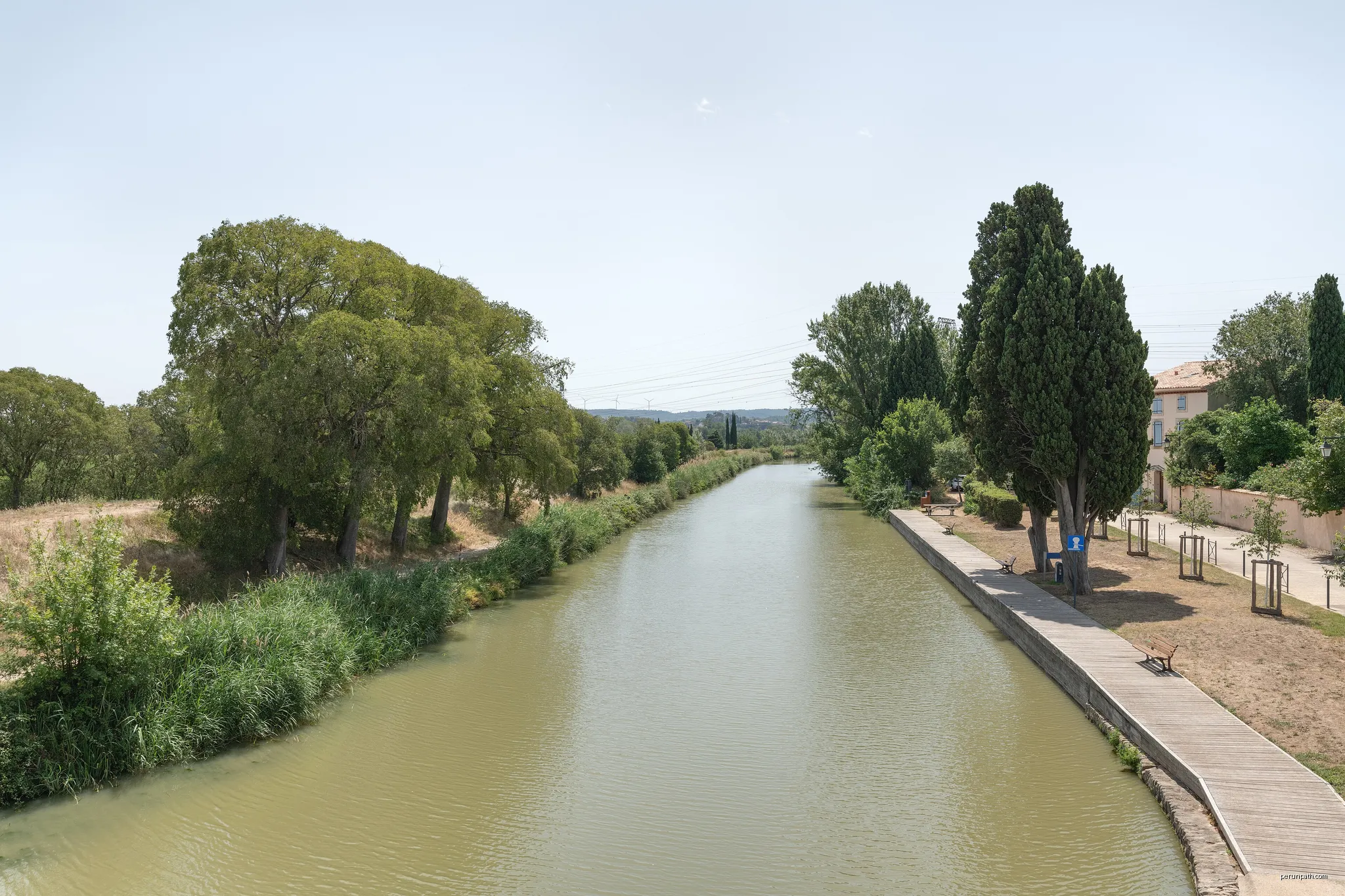 Canal du Midi - La Redorte, France | Autor: Giorgio Galeotti | Licencja: CC BY-SA 4.0 | Źródło: Wikimedia Commons