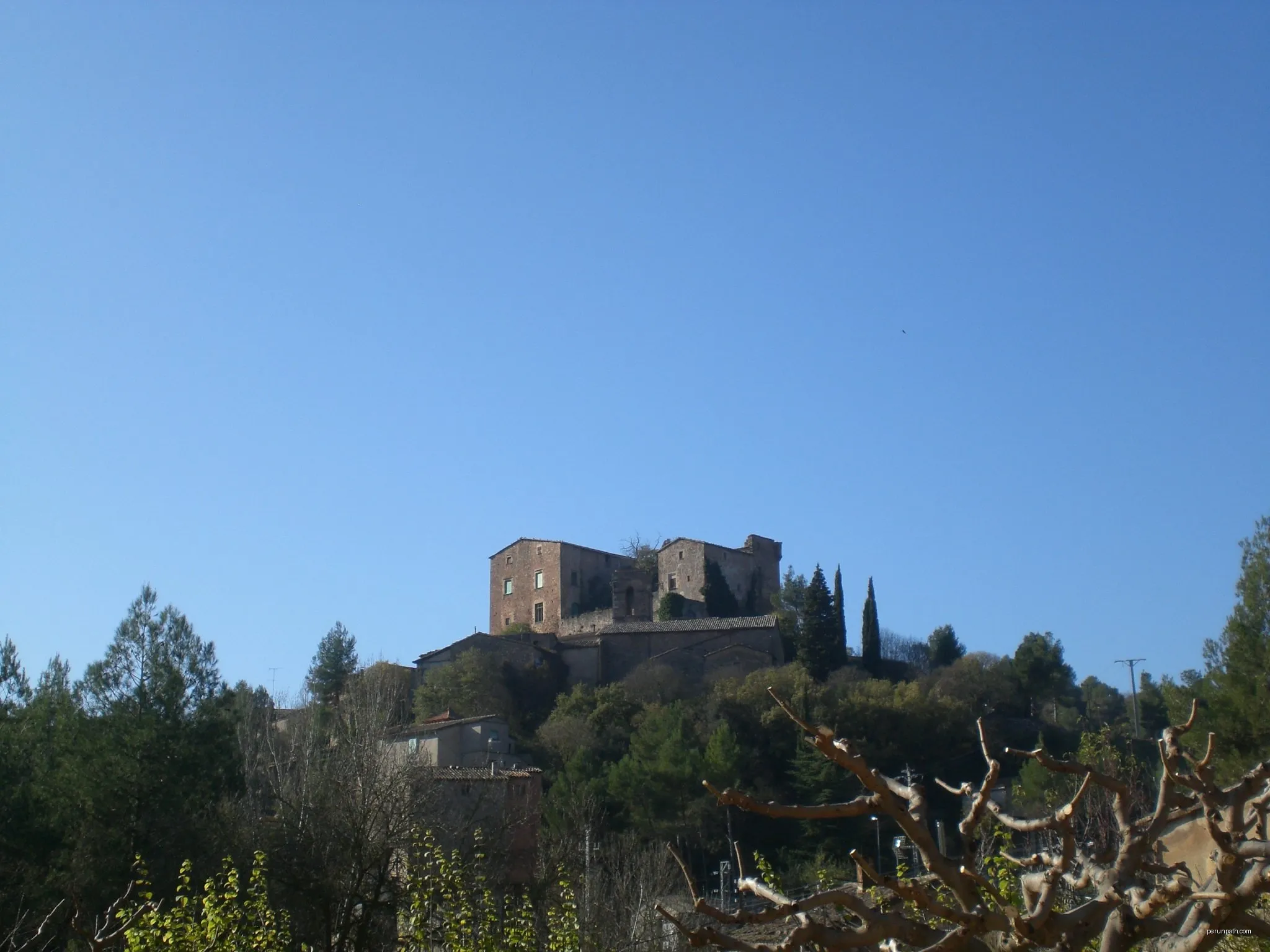 Castells de Frontera Ruta 2 - Del castell de l’Agell (Rajadell) al castell de Fals (Torres de Fals)