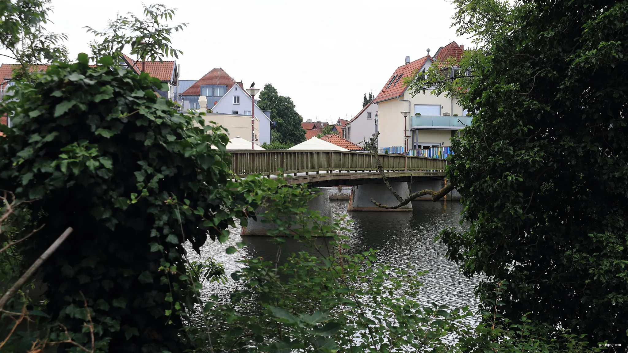 Aller und Pfennigbrücke in Celle | Autor: NobbiP | Licencja: CC BY-SA 3.0 | Źródło: Wikimedia Commons