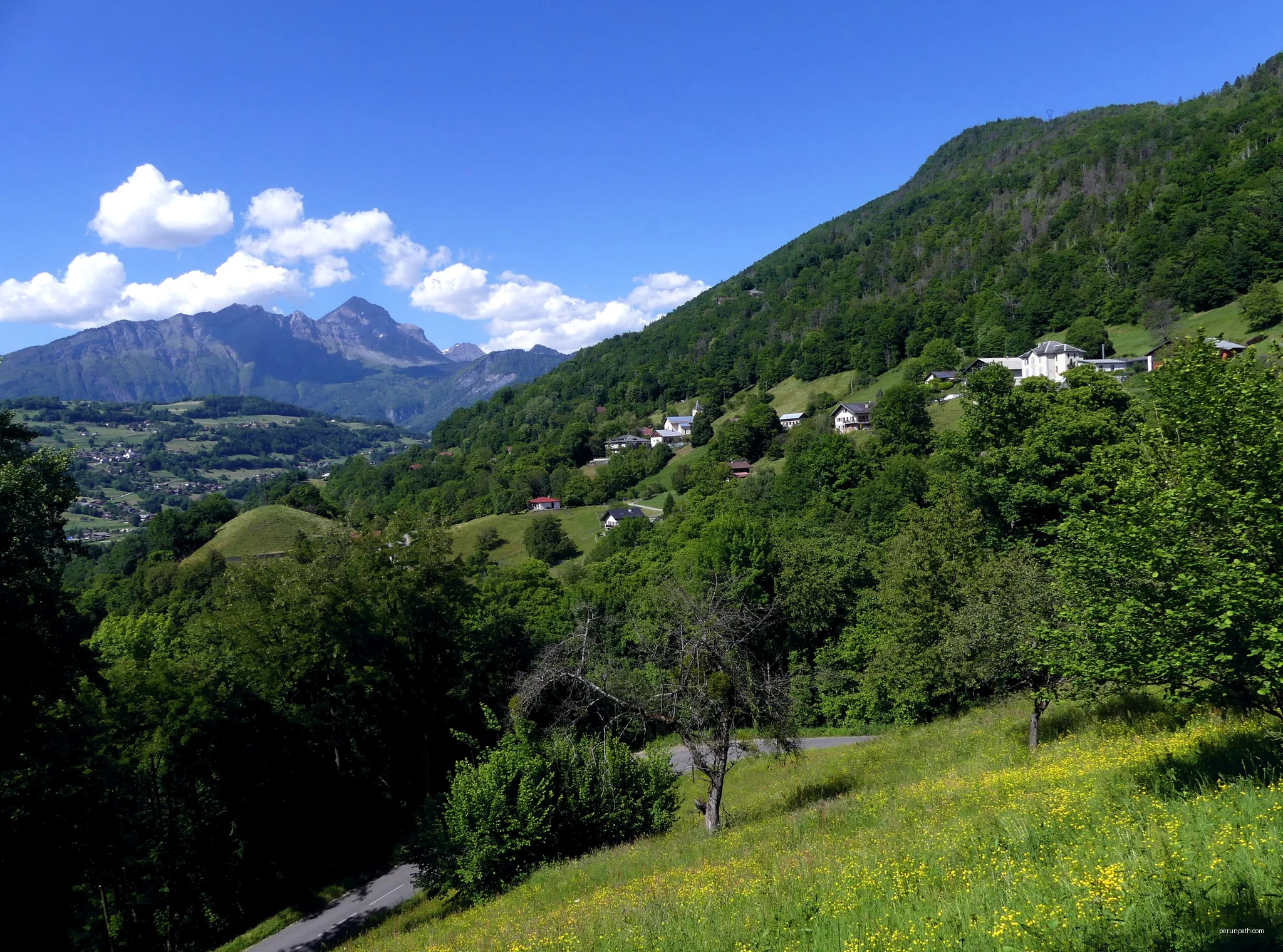 Tour de Césarches