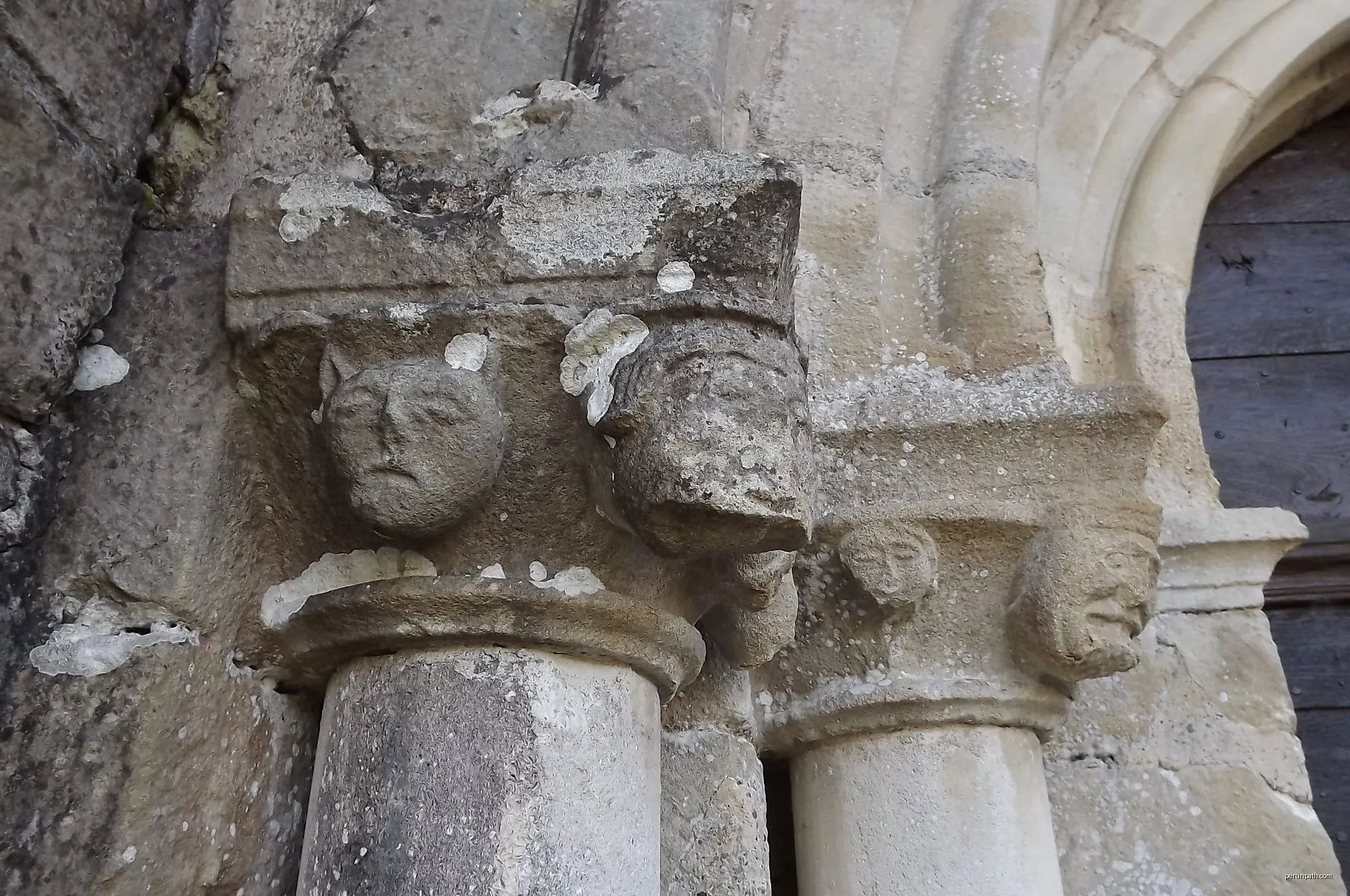 Les Trois Chapelles