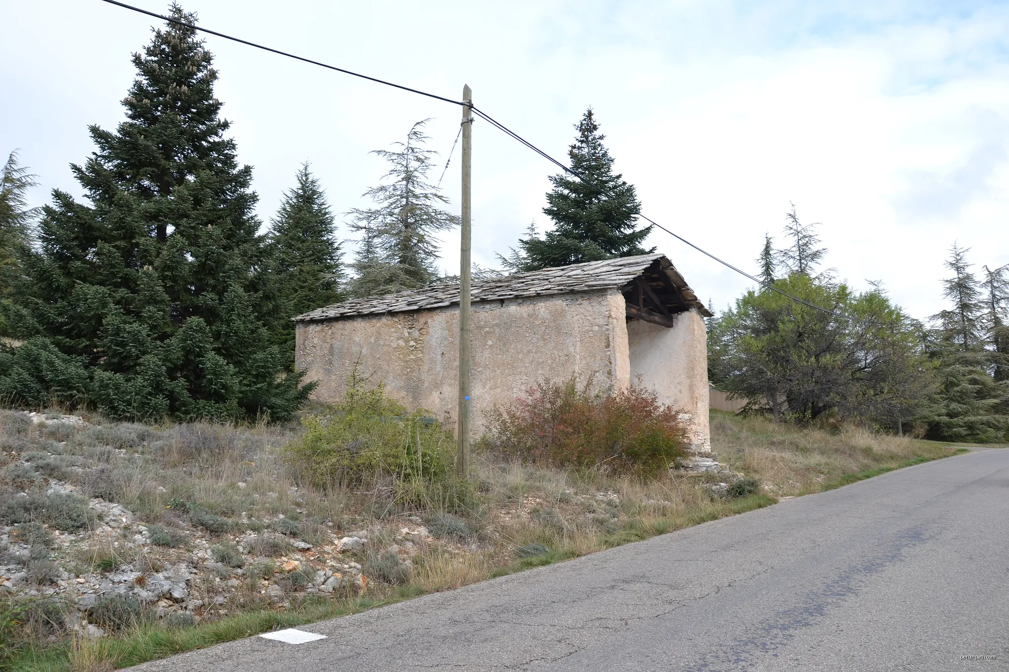 Tour de la Montagne de Lure