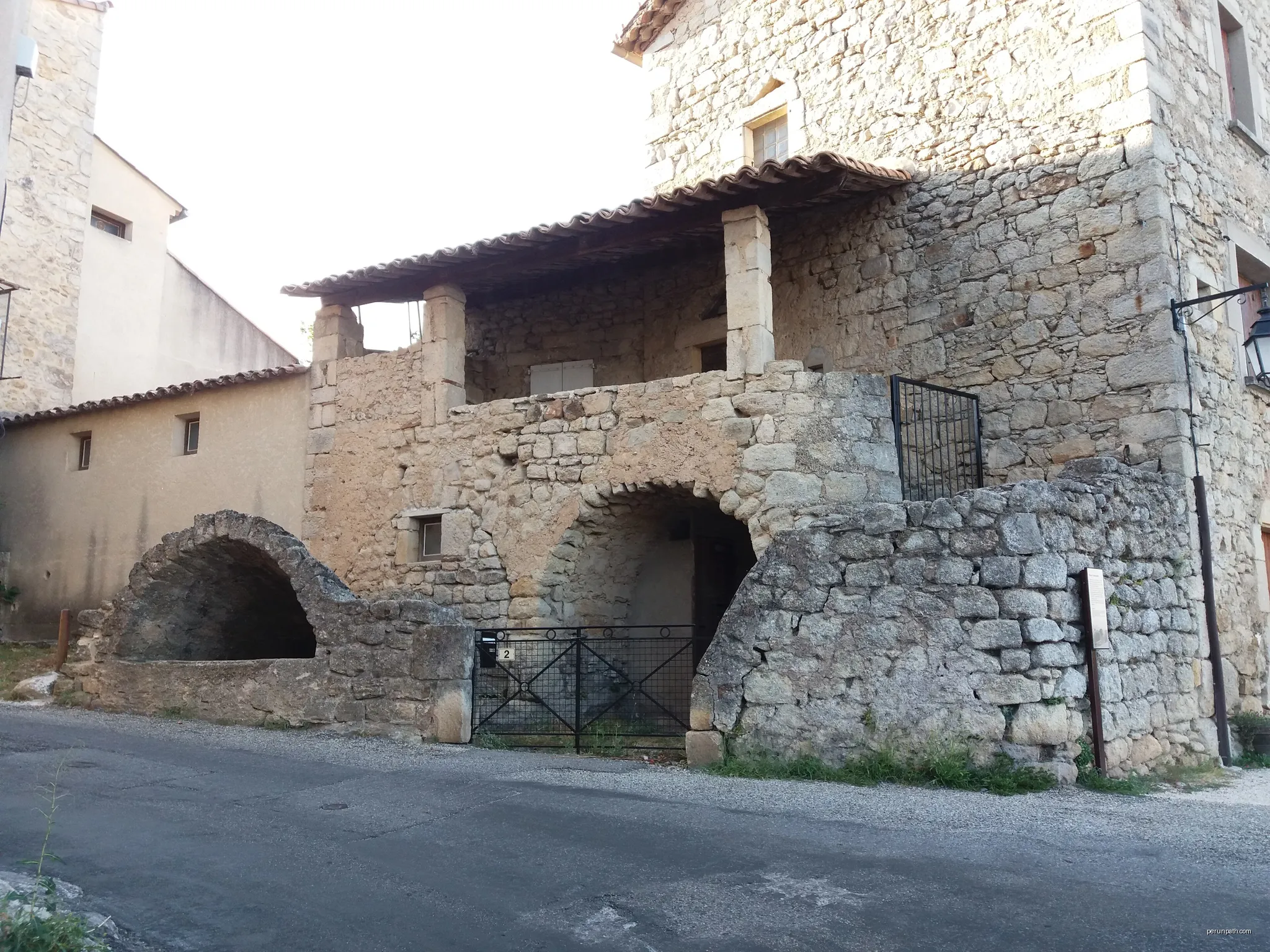 Les Fouloirs Rupestres