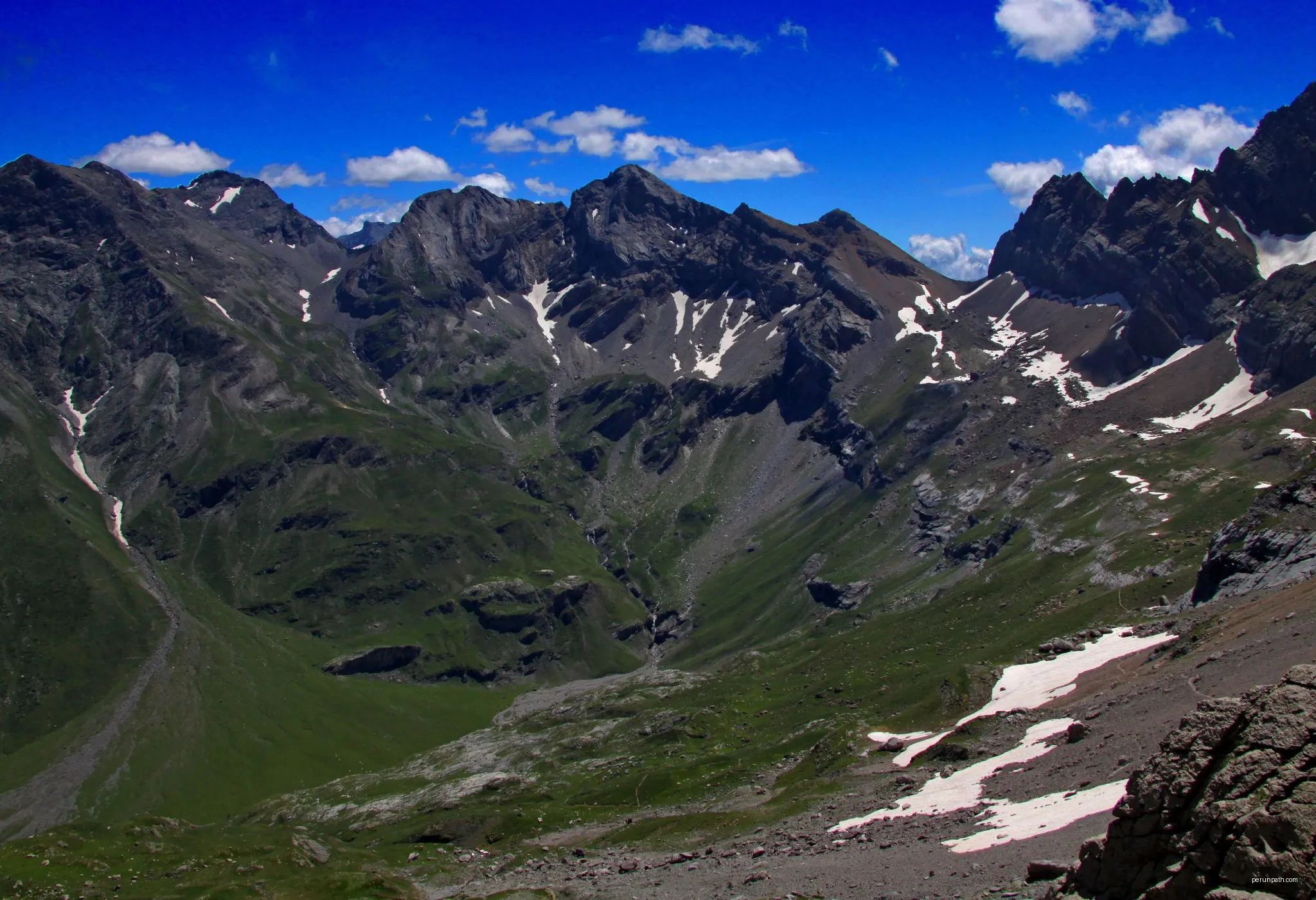 Vers la Hourquette d'Alans par le Cirque d'Estaubé