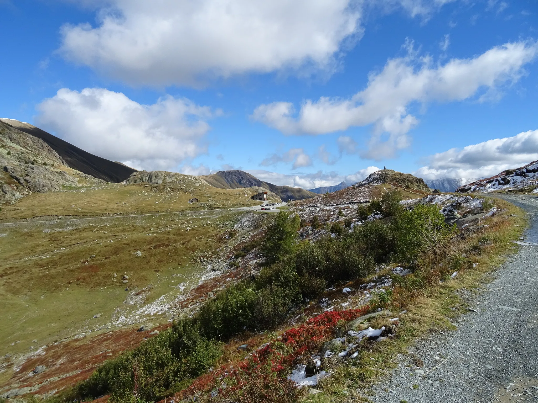 Le col de la croix de fer