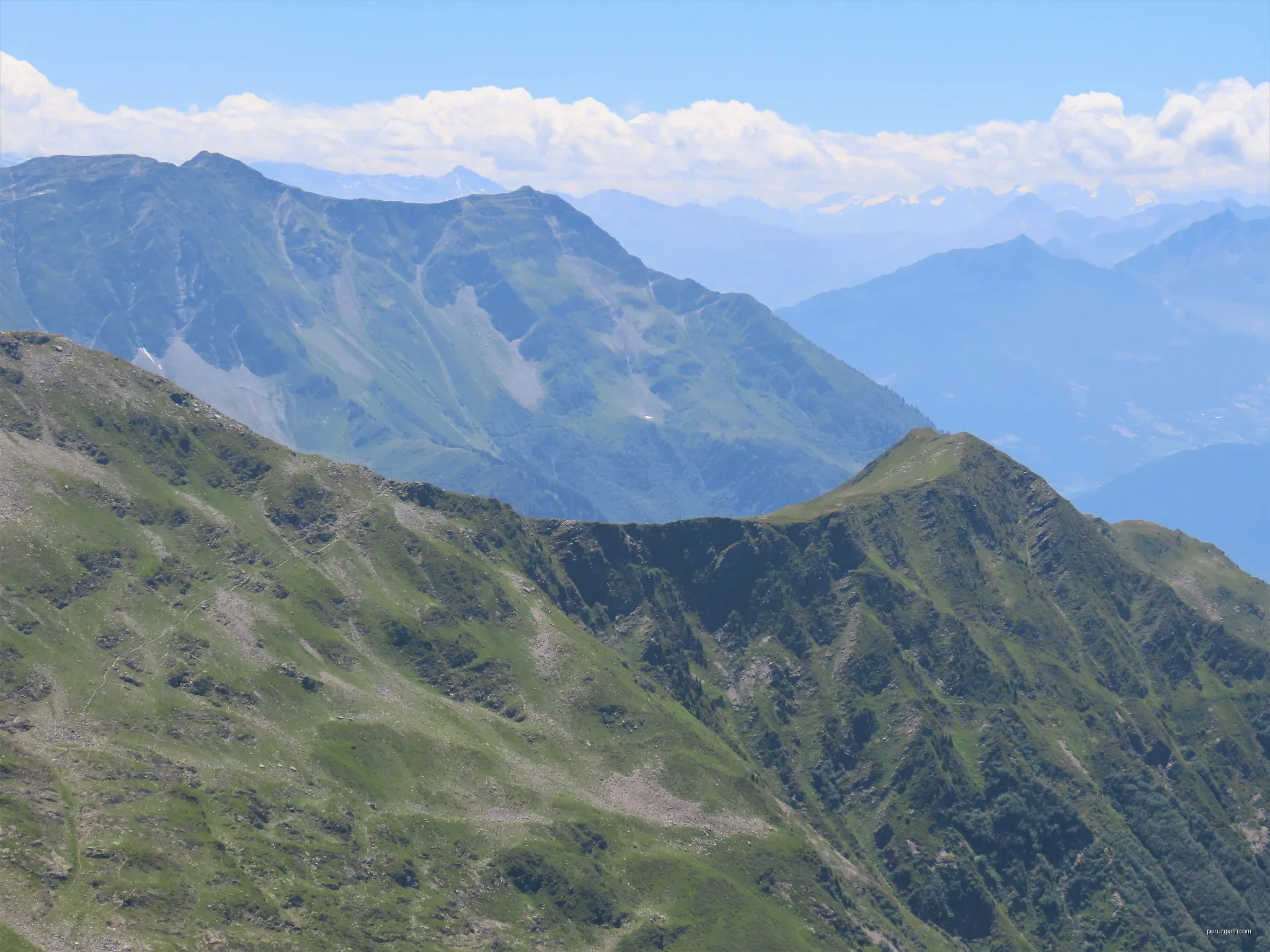 Tour des Lacs
