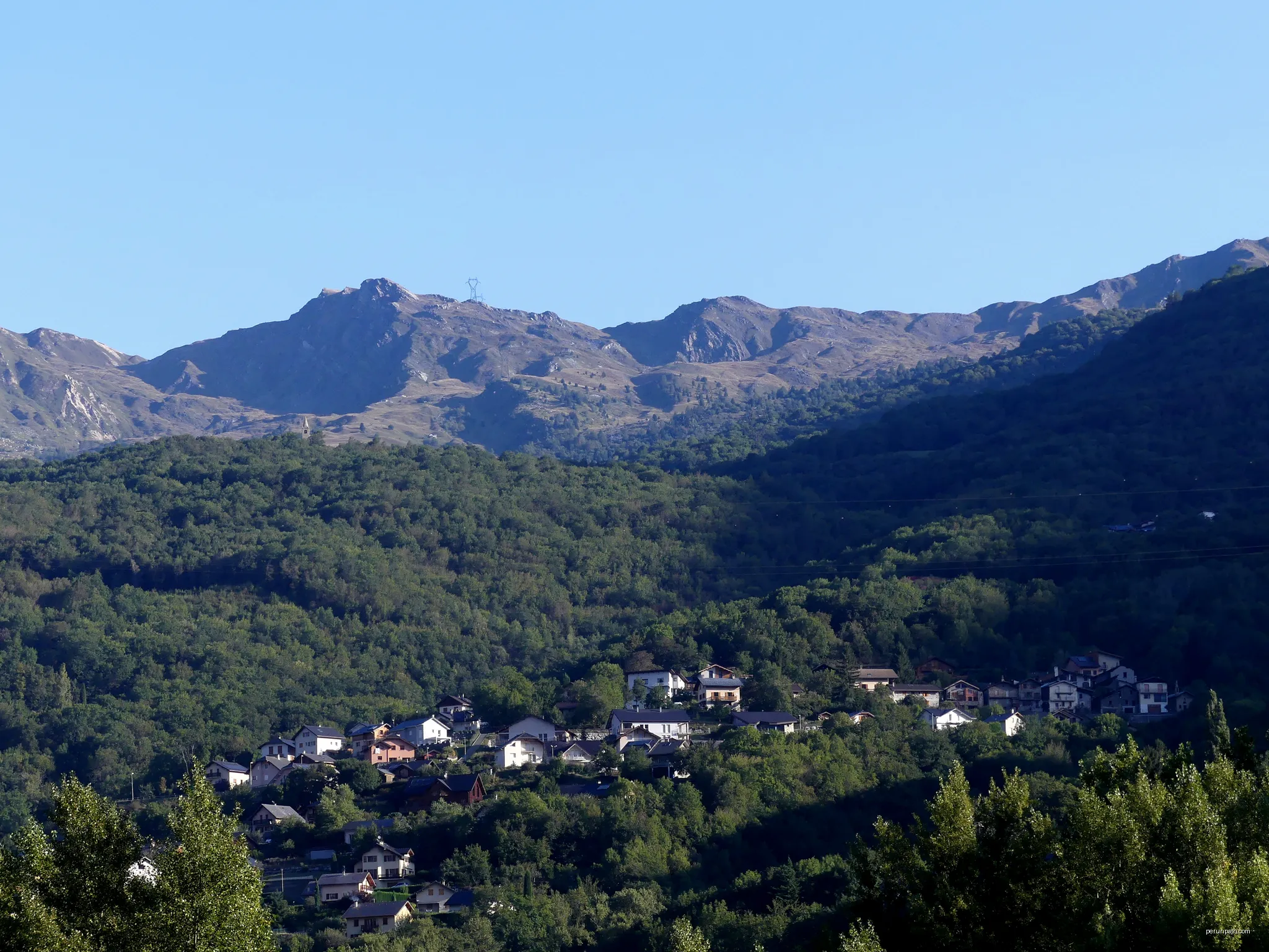 Les Encombres