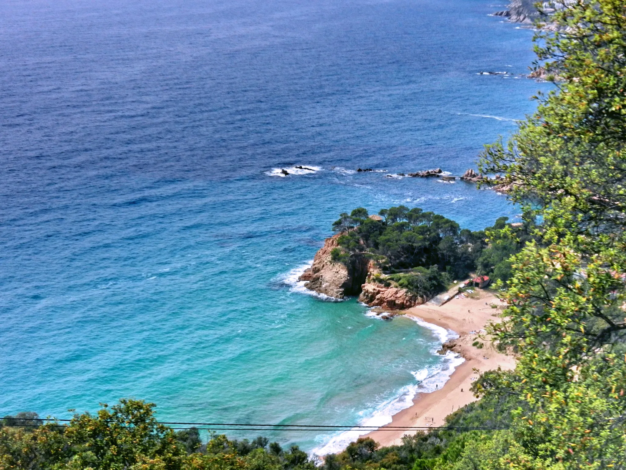 Costa Brava on the road G4 682 | Autor: Tanya Dedyukhina | Licencja: CC BY 3.0 | Źródło: Wikimedia Commons