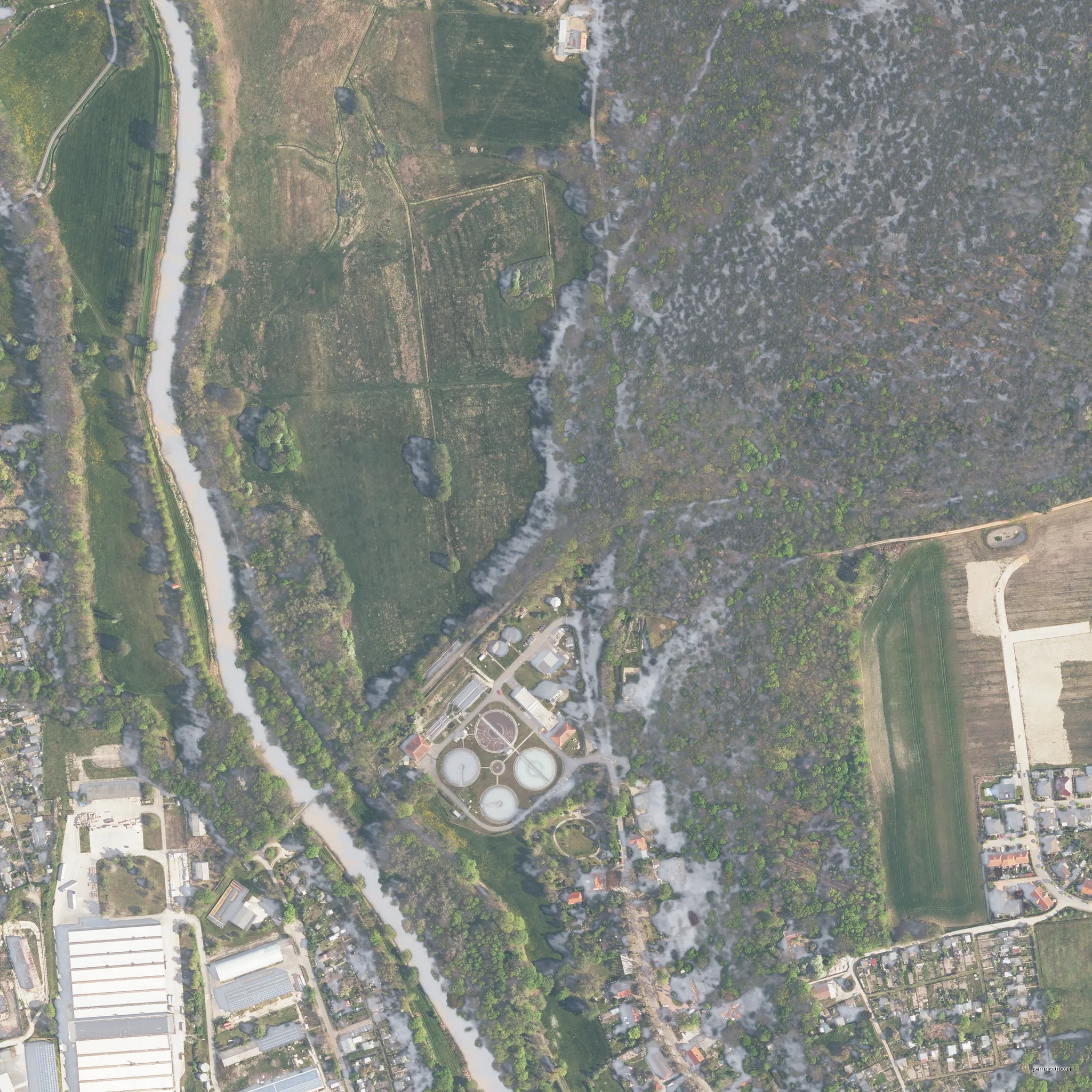 Digital orthophoto of Spree-Neiße in Brandenburg | Autor: GeoBasis-DE / LGB | Licencja: dl-de/by-2-0 | Źródło: Wikimedia Commons
