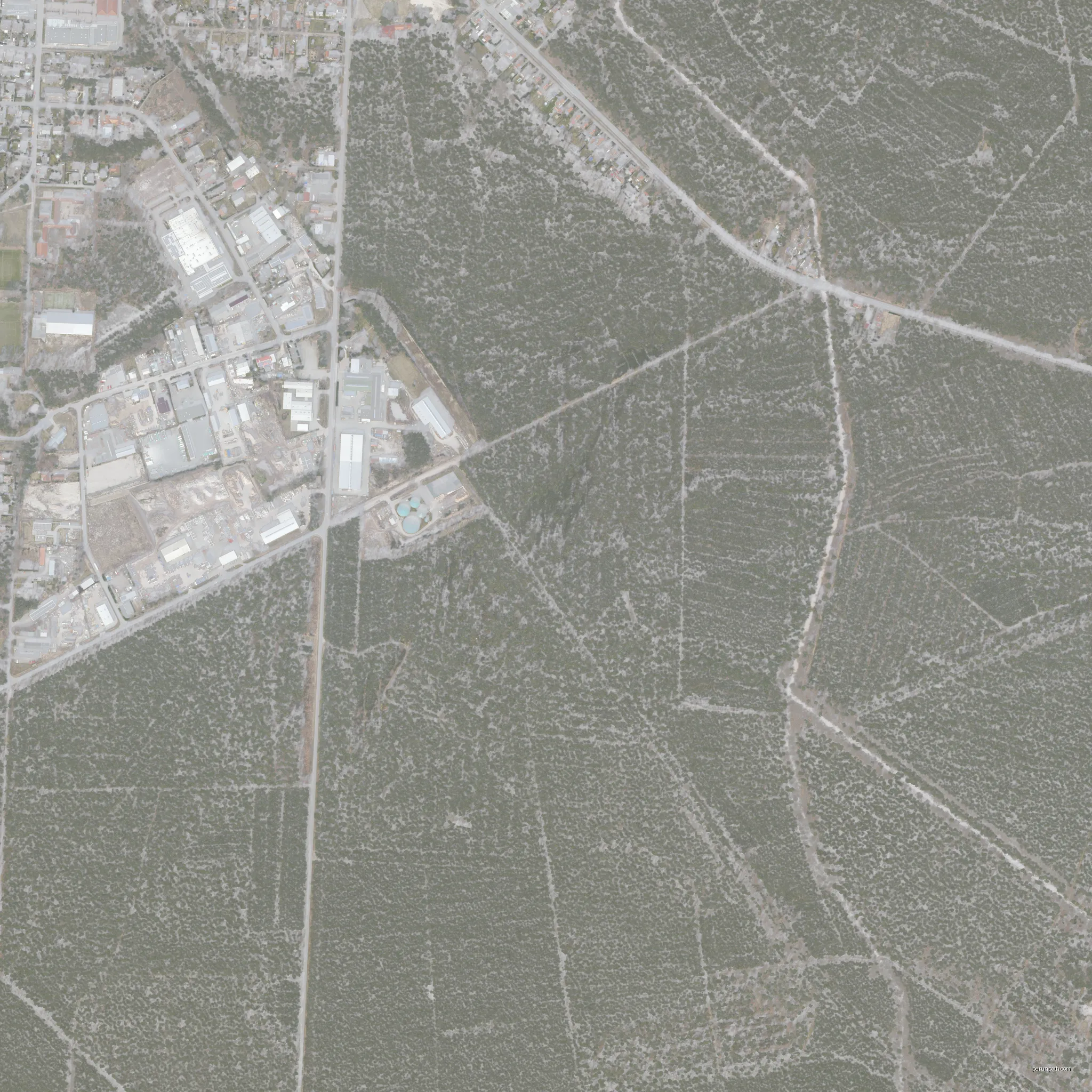 RGBI orthophoto with approx. 500 MiB in a standard resolution of 20 cm per pixel and 2 km × 2 km per tile. | Autor: Landesamt für Geoinformation und Landesvermessung Niedersachsen (LGLN)/© GeoBasis-DE/LGLN | Licencja: CC BY 4.0 | Źródło: Wikimedia Commons