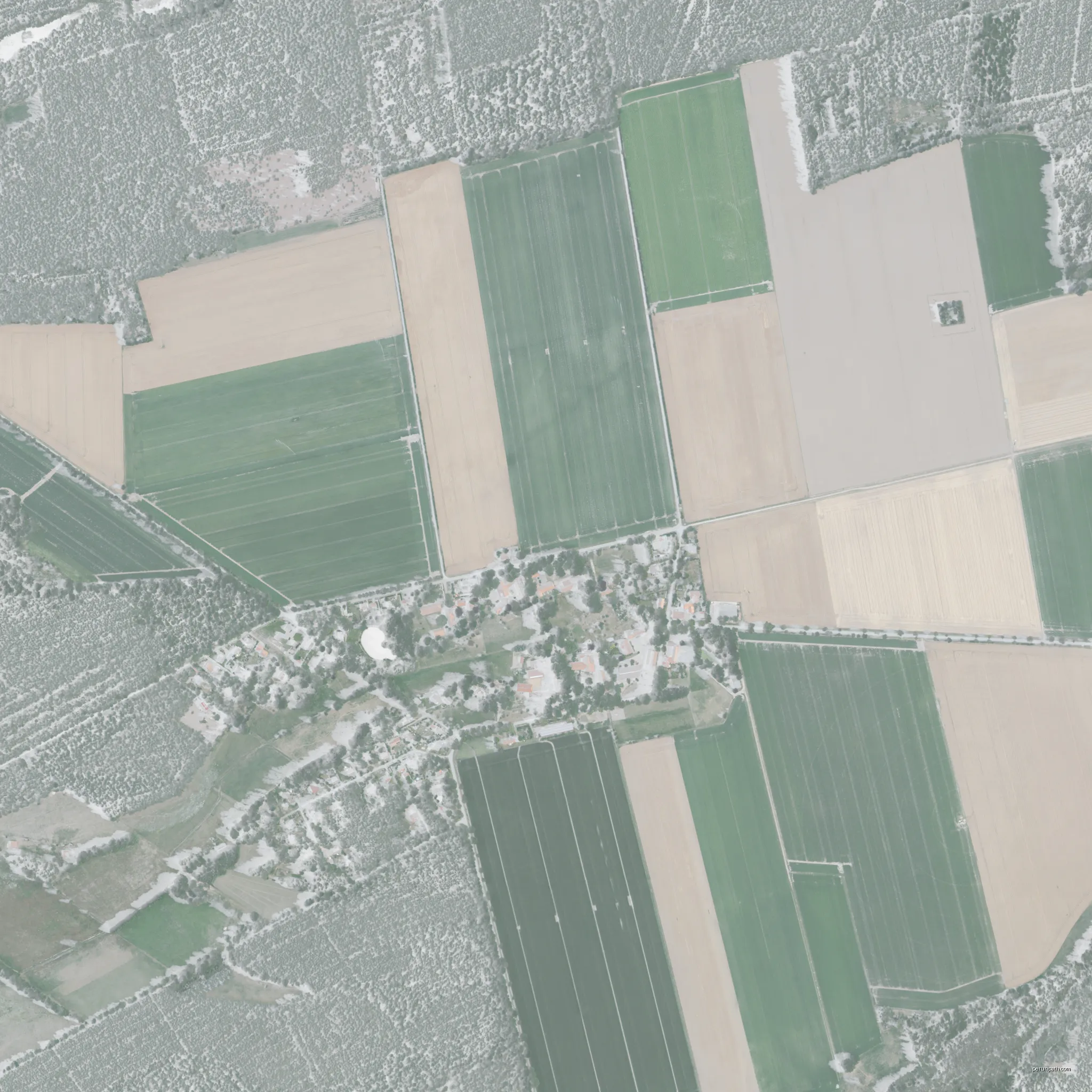 RGBI orthophoto with approx. 500 MiB in a standard resolution of 20 cm per pixel and 2 km × 2 km per tile. | Autor: Landesamt für Geoinformation und Landesvermessung Niedersachsen (LGLN)/© GeoBasis-DE/LGLN | Licencja: CC BY 4.0 | Źródło: Wikimedia Commons