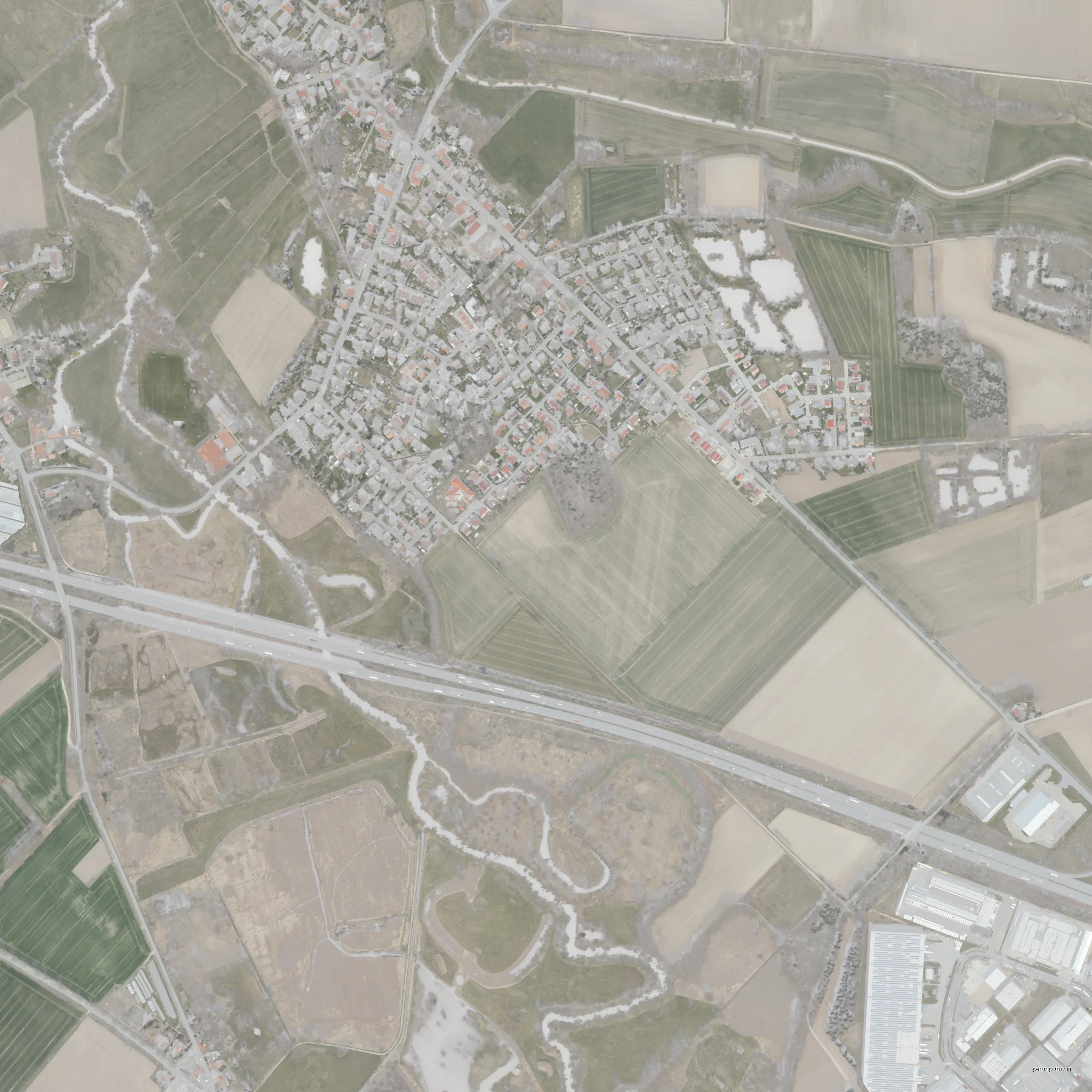 RGBI orthophoto with approx. 500 MiB in a standard resolution of 20 cm per pixel and 2 km × 2 km per tile. | Autor: Landesamt für Geoinformation und Landesvermessung Niedersachsen (LGLN)/© GeoBasis-DE/LGLN | Licencja: CC BY 4.0 | Źródło: Wikimedia Commons