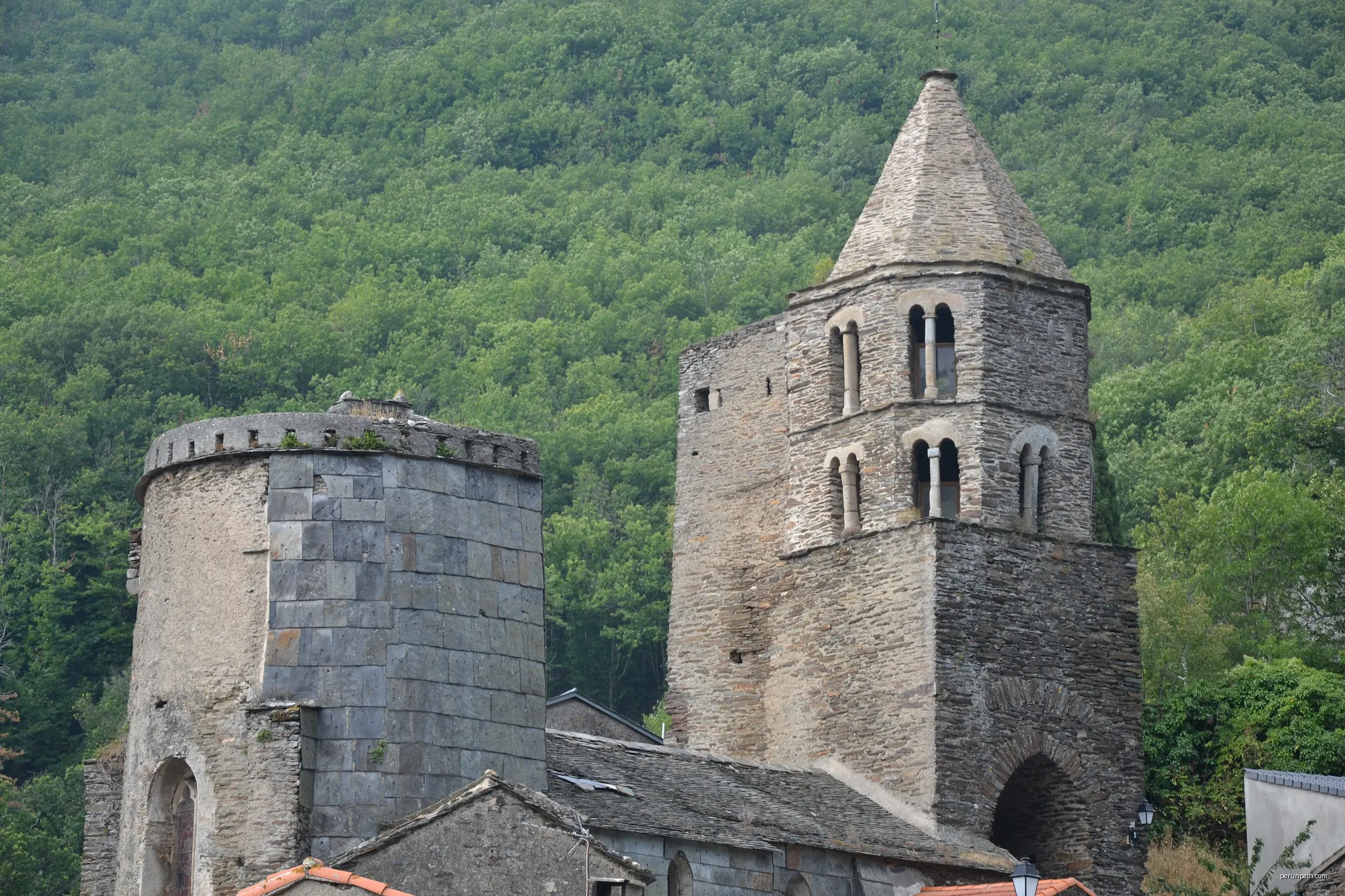 Église Sainte-Anne | Autor: METGE Jean | Licencja: CC BY-SA 4.0 | Źródło: Wikimedia Commons