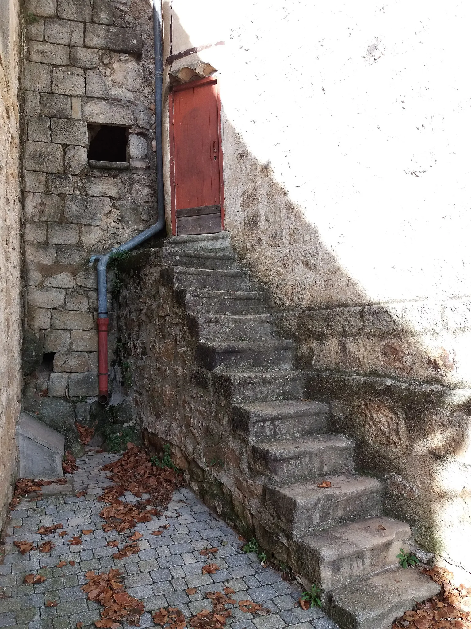Baille - Place de l'église